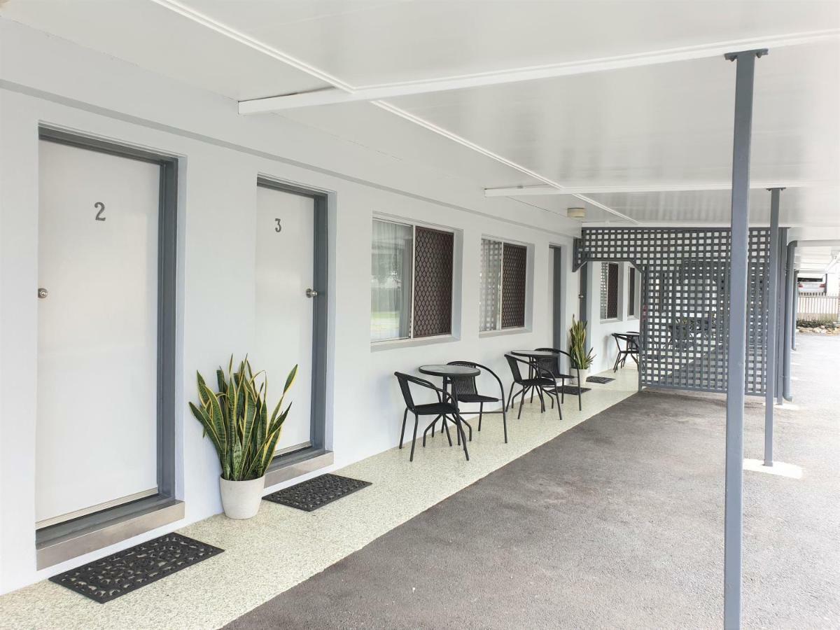 יאפון Sail Inn Motel מראה חיצוני תמונה